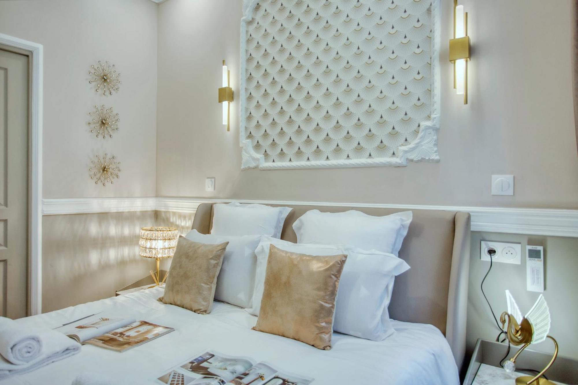 Elegant Triplex In Paris - Ideal For 10 - Aircon Exterior foto
